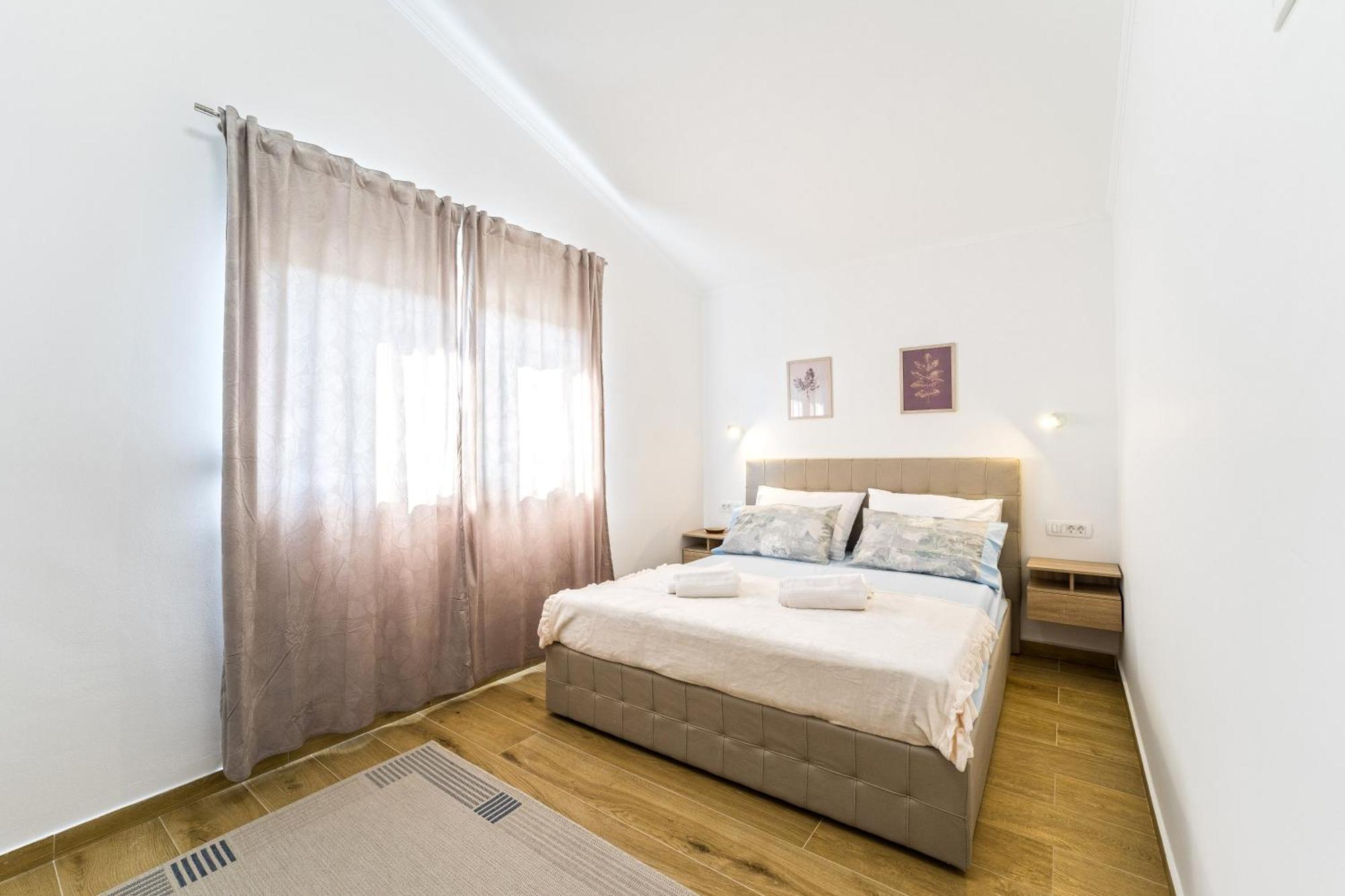Villa Bianca - Apartment With Private Pool Privlaka  Esterno foto