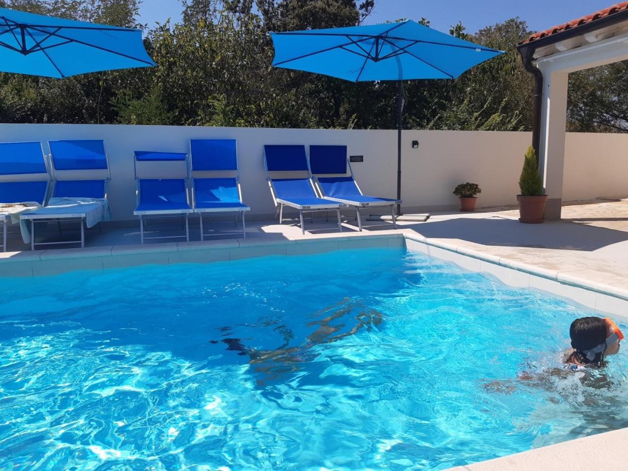 Villa Bianca - Apartment With Private Pool Privlaka  Esterno foto